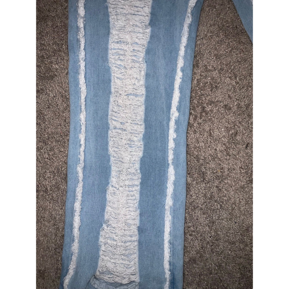 Women's Distressed Jeans Size 8/10 - Picture 7 of 12